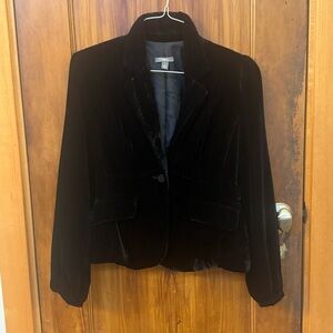 Apt 9 Short Black Velvet Women's Short Blazer Size 6 balloon sleeves Fully lined